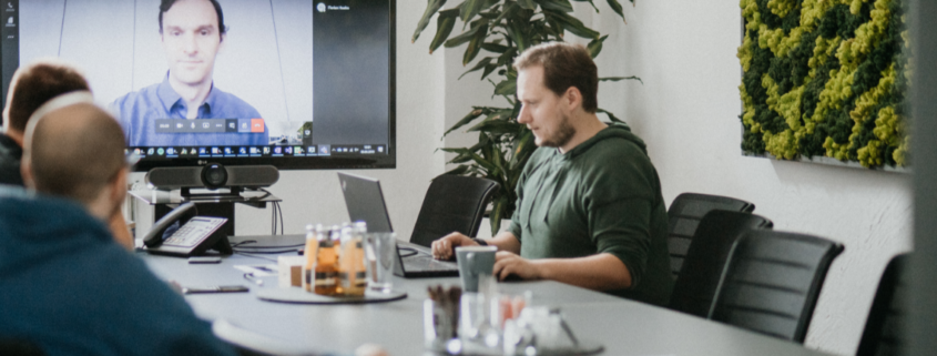 Anaxco Blog Beitrag Bild Meeting IT-Services IT-Lösungen IT-Experten Cloud Digitalisierung Speditionssoftware TMS Datensicherheit Server