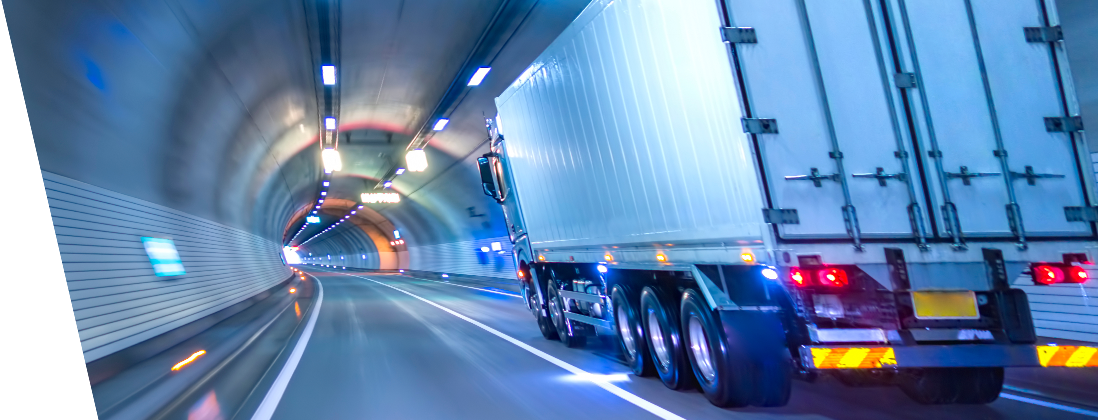 Anaxco Teaserbild TMS LKW im Tunnel Speditionssoftware Logistiksoftware Transportmanegement Logistik-IT Anaxco Teaserbild TMS LKW im Tunnel Speditionssoftware Logistiksoftware Transportmanegement Logistik-IT